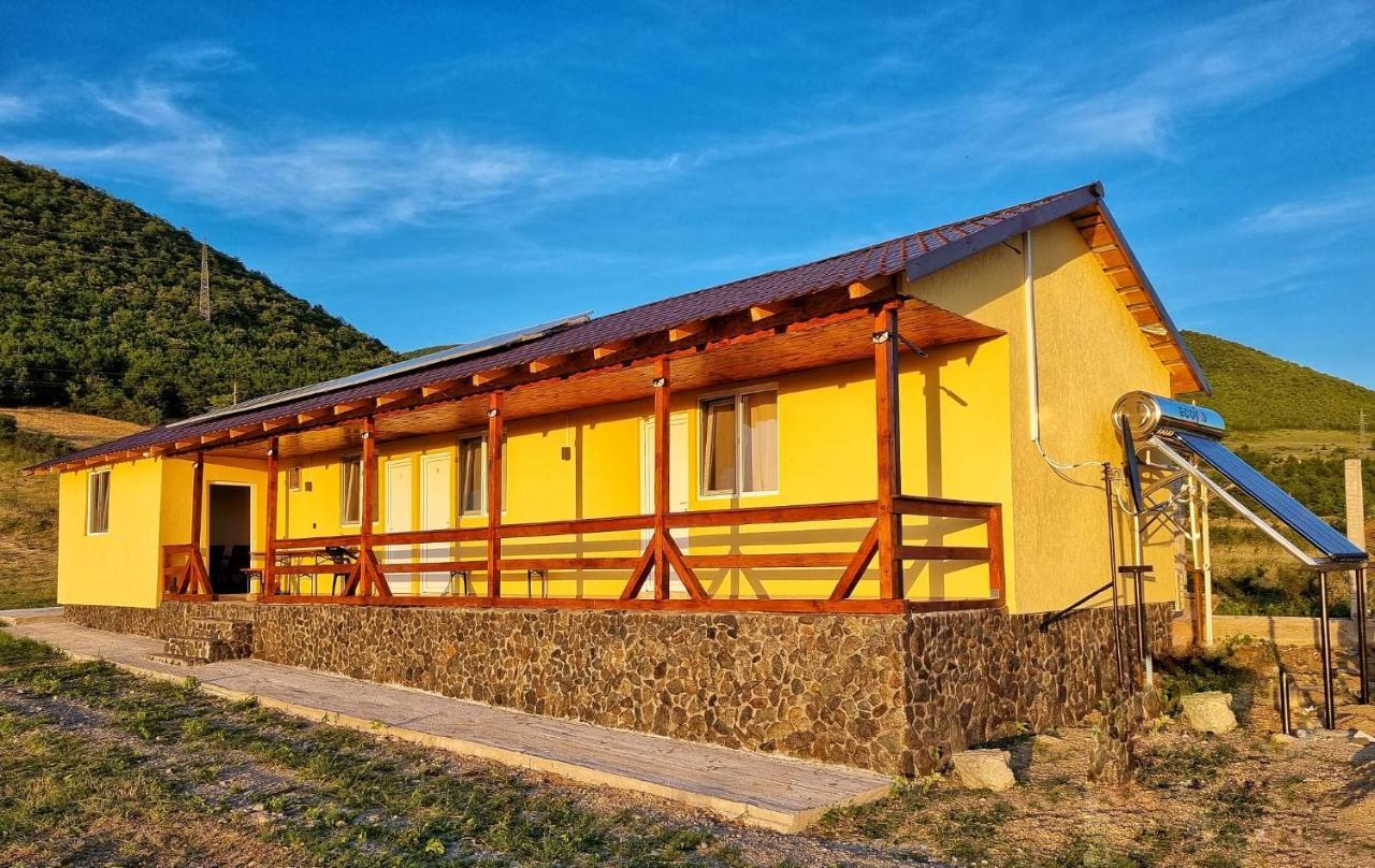 Cabana Varad Coronini Moldova Veche Buitenkant foto