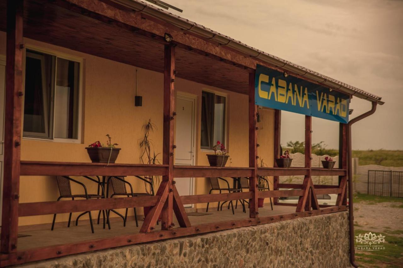 Cabana Varad Coronini Moldova Veche Buitenkant foto